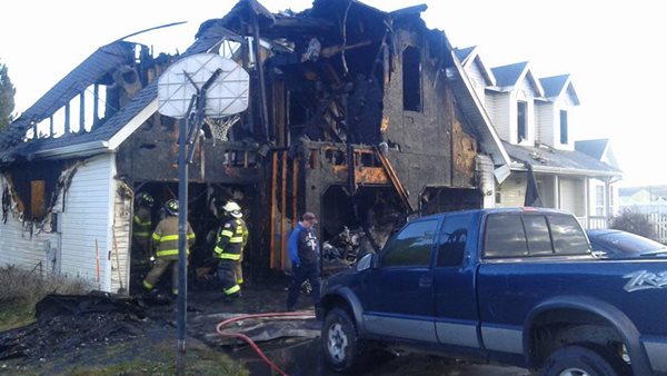 เด็กเผาบ้านครู เด็กเผาบ้านครู