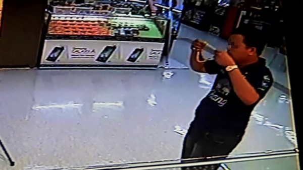 ร่างทรงดังขโมยทองมอบตัว ร่างทรงดังขโมยทองมอบตัว