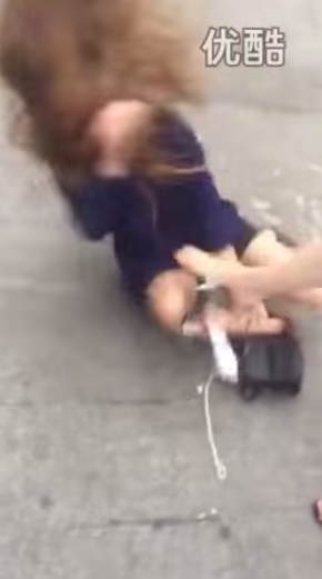 เมียหลวงตบเมียน้อย เมียหลวงตบเมียน้อย