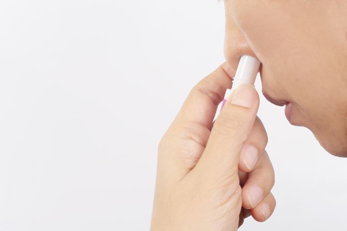 ติดยาดม ติดยาดม