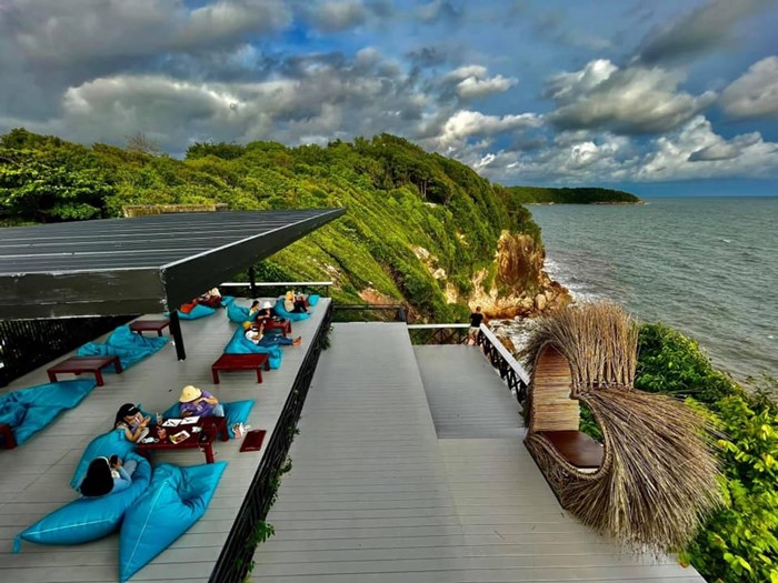 แย่งคาเฟ่ แย่งคาเฟ่