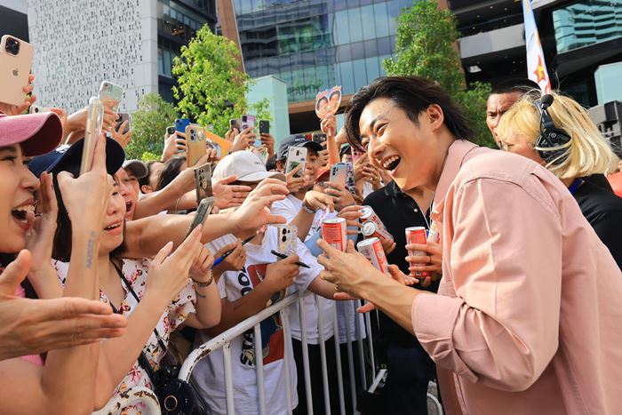 คัลแลน พี่จอง คัลแลน พี่จอง