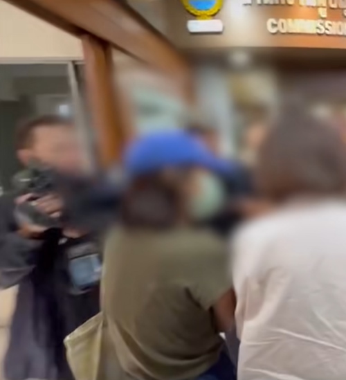 อดีตเมีย-ลูกหมอบุญ เครียดนอนห้องขัง ยังปฏิเสธข้อหา อดีตเมีย-ลูกหมอบุญ เครียดนอนห้องขัง ยังปฏิเสธข้อหา