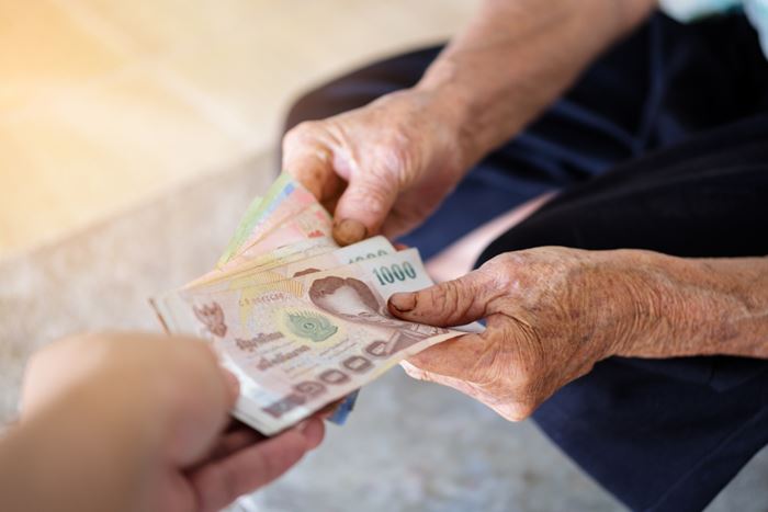 ครอบครัวอุปถัมป์ ครอบครัวอุปถัมป์