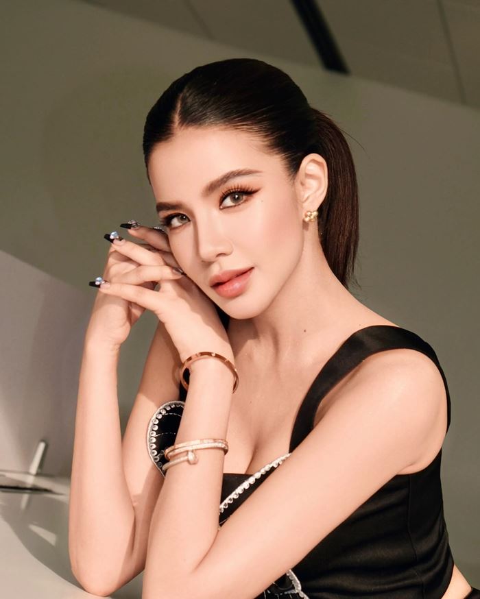 ดีเจแมน กับ ใบเตย อาร์สยาม ถูกยกฟ้องในคดี Forex-3D เพราะอะไร ดีเจแมน กับ ใบเตย อาร์สยาม ถูกยกฟ้องในคดี Forex-3D เพราะอะไร