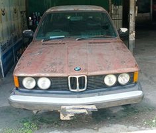 ญาติให้ BMW E21 320i เป็นของขวัญ จะซ่อมเอาไว้ใช้หรือจะขายต่อดี ญาติให้ BMW E21 320i เป็นของขวัญ จะซ่อมเอาไว้ใช้หรือจะขายต่อดี