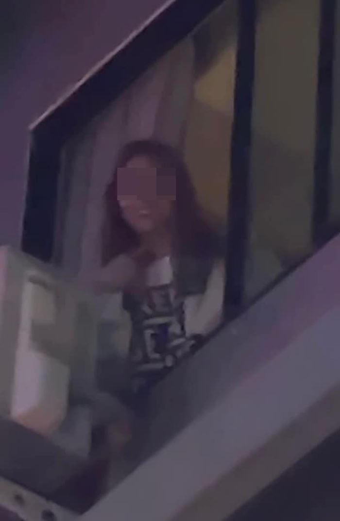 วันกะเทยผ่านศึก วันกะเทยผ่านศึก