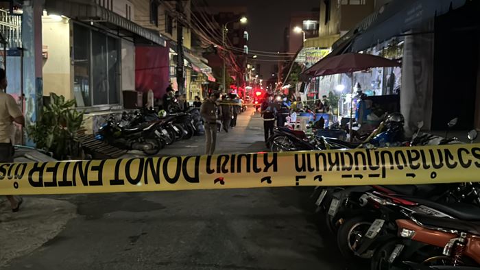 ทหารคลั่ง ทหารคลั่ง