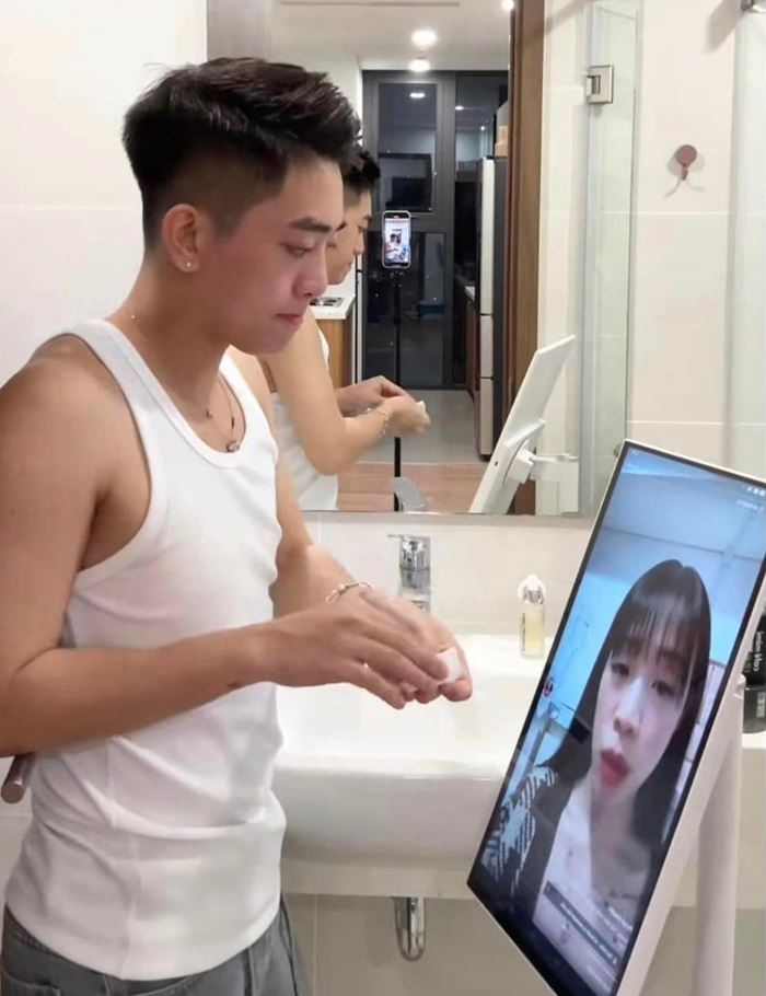 ผู้ชายทำงานบ้าน ผู้ชายทำงานบ้าน