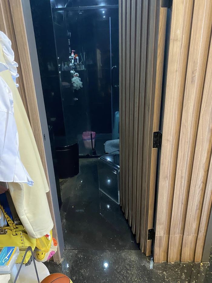 น้ำเน่าดันท่อน้ำทิ้ง น้ำเน่าดันท่อน้ำทิ้ง