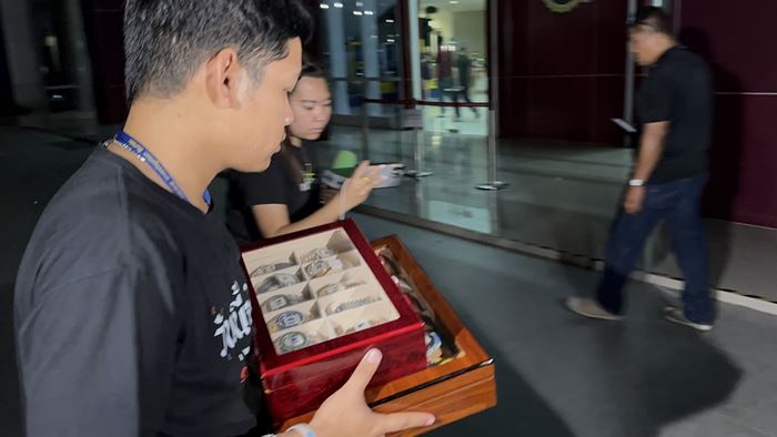 เปิดทรัพย์สินที่ยึดจาก 18 บอส ดิ ไอคอน กรุ๊ป เปิดทรัพย์สินที่ยึดจาก 18 บอส ดิ ไอคอน กรุ๊ป