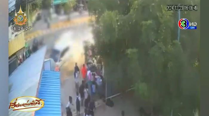 ลุงเมาซิ่ง ชนกวาดหน้า รร. - วัดแอลกอฮอล์ได้ 197 ลุงเมาซิ่ง ชนกวาดหน้า รร. - วัดแอลกอฮอล์ได้ 197