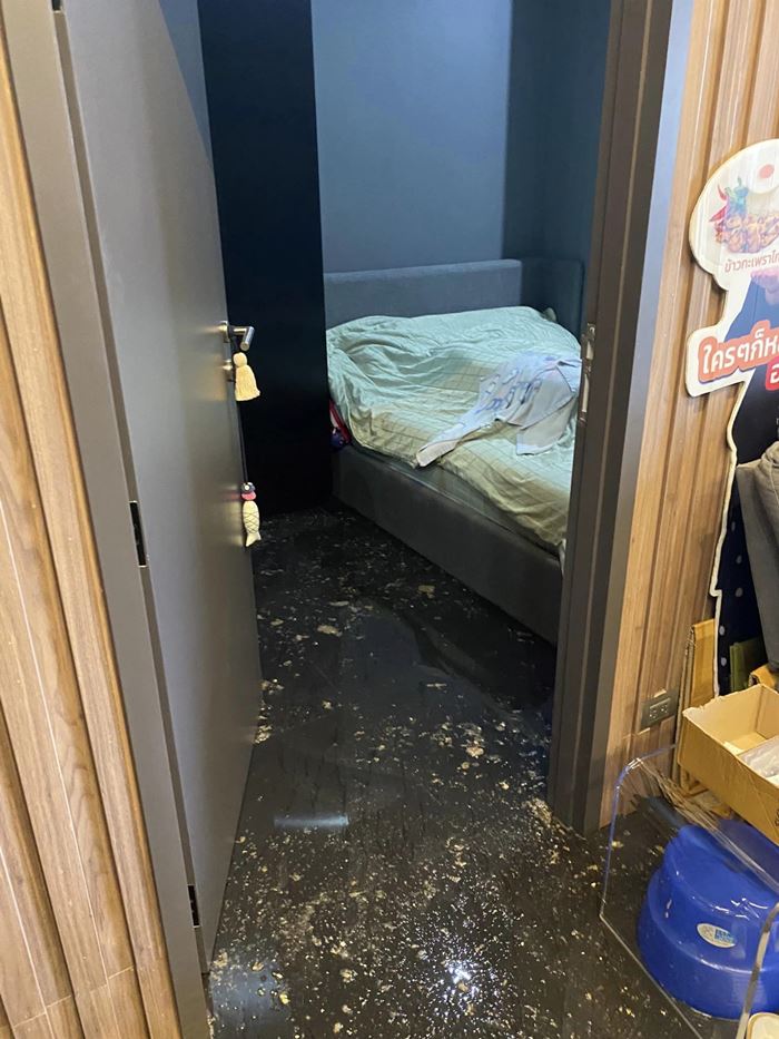 น้ำเน่าดันท่อน้ำทิ้ง น้ำเน่าดันท่อน้ำทิ้ง