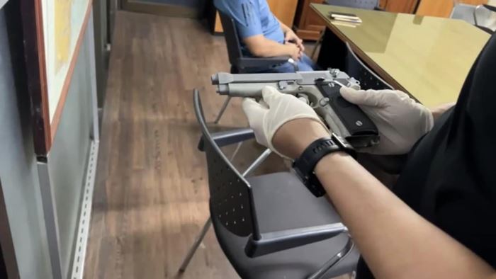 ทหารคลั่ง ทหารคลั่ง