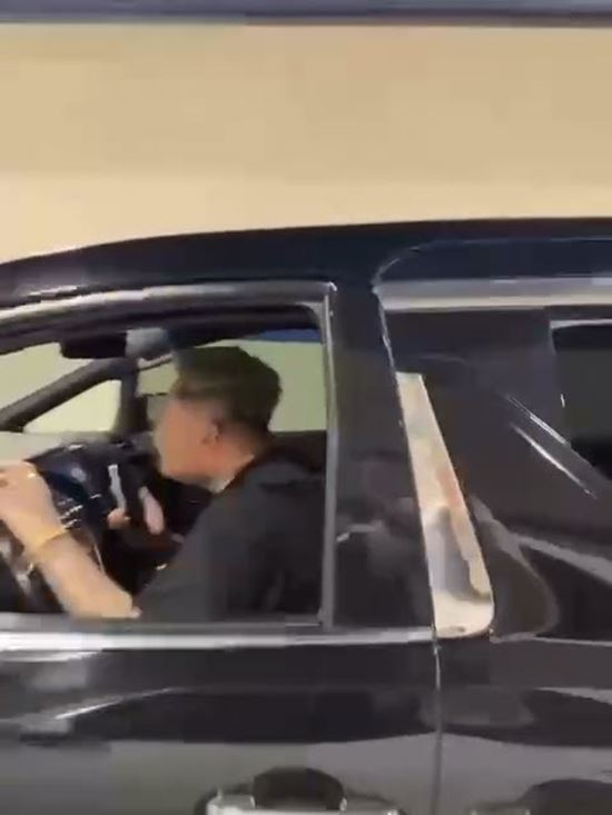 มีเซ็กส์บนรถ มีเซ็กส์บนรถ