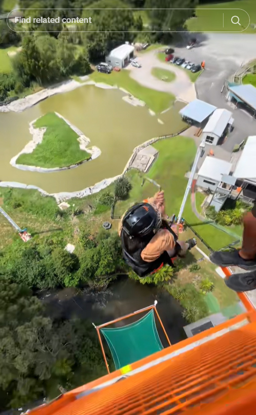 เครื่องเล่นหวาดเสียว เครื่องเล่นหวาดเสียว