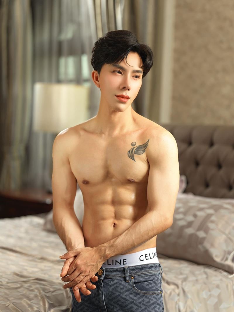 ย้อนเส้นทางรวย พอล วรัตน์พล สู่อาณาจักร ดิไอคอน ย้อนเส้นทางรวย พอล วรัตน์พล สู่อาณาจักร ดิไอคอน