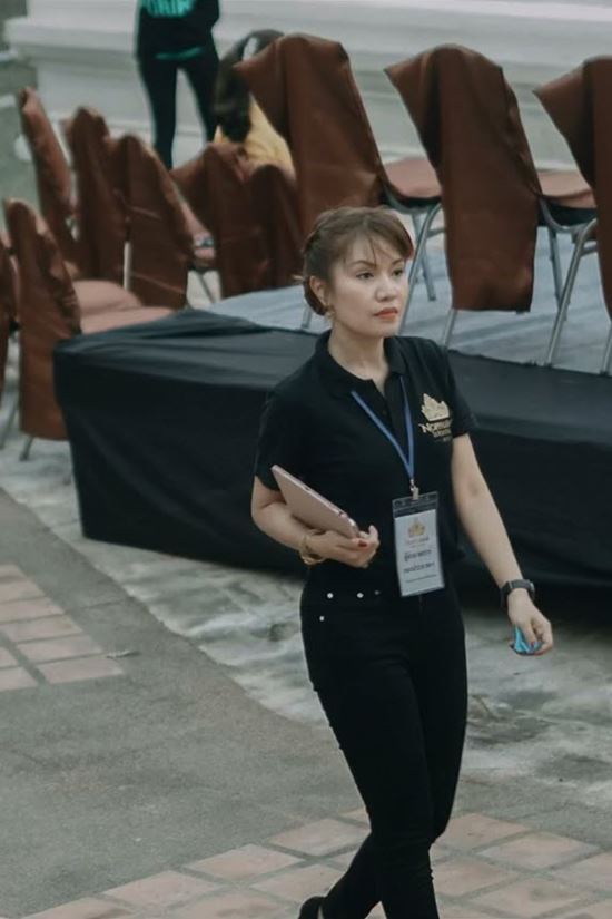 มาดามเปิ้ล มาดามเปิ้ล