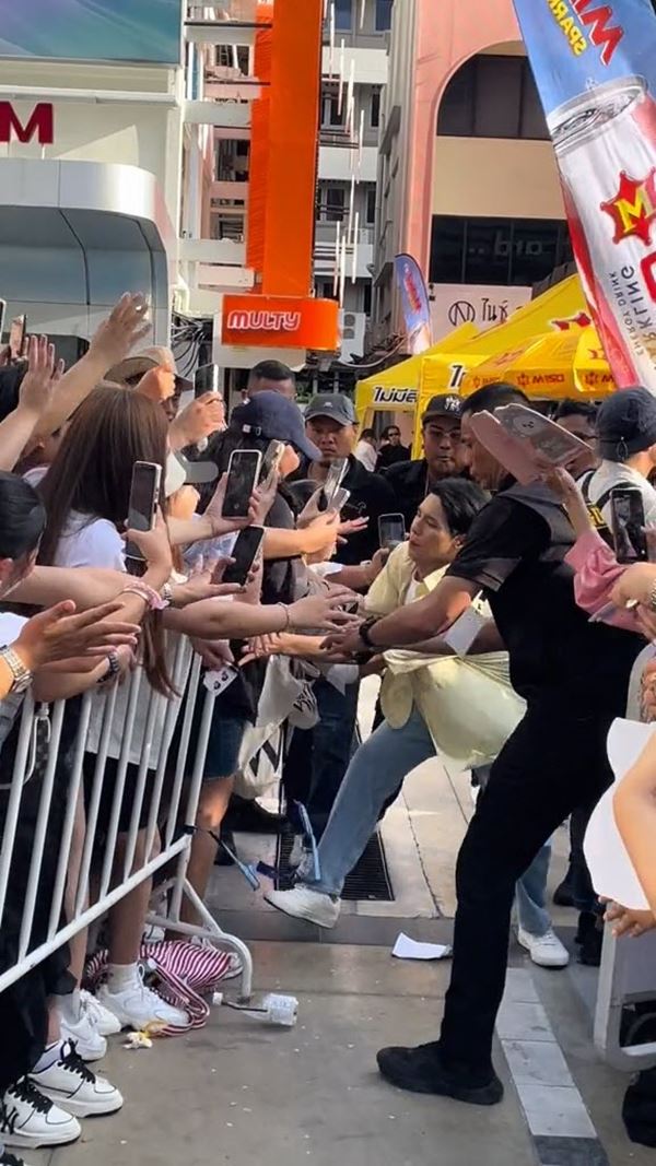 คัลแลน พี่จอง คัลแลน พี่จอง