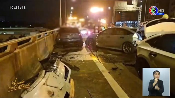 ก๊วนรถแต่งซิ่งพังยับ 10 คัน เปิดนาทีแข่งกันมาบนทางด่วน ก๊วนรถแต่งซิ่งพังยับ 10 คัน เปิดนาทีแข่งกันมาบนทางด่วน