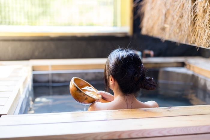 หญิงเตือนภัยเข้าออนเซ็ตดัง รู้ตัวอีกทีบัตรหาย-รูดเกือบแสน หญิงเตือนภัยเข้าออนเซ็ตดัง รู้ตัวอีกทีบัตรหาย-รูดเกือบแสน