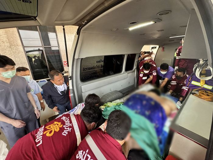 รพ.ศิริราช รับตัวหญิงหนัก 300 กก. เปิดแผนผ่าตัด รพ.ศิริราช รับตัวหญิงหนัก 300 กก. เปิดแผนผ่าตัด