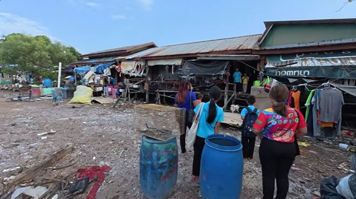 ต่างชาติเปิดคลิป สลัมเมียนมากลางภูเก็ต ต่างชาติเปิดคลิป สลัมเมียนมากลางภูเก็ต