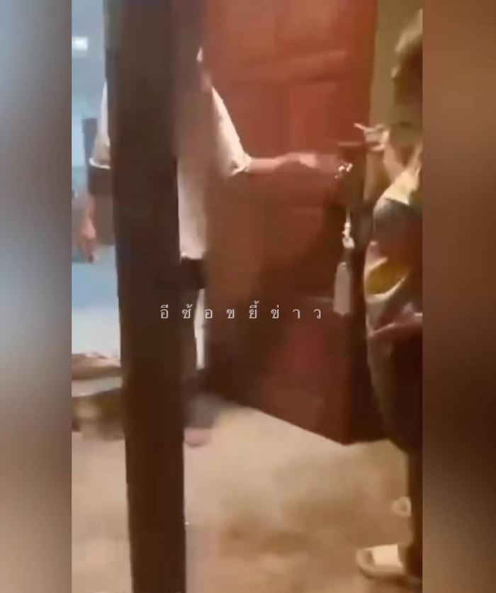 แม่ยายใจเด็ด จับได้ลูกเขยแสบ พาหญิงอื่นนอนทับที่เมีย แม่ยายใจเด็ด จับได้ลูกเขยแสบ พาหญิงอื่นนอนทับที่เมีย