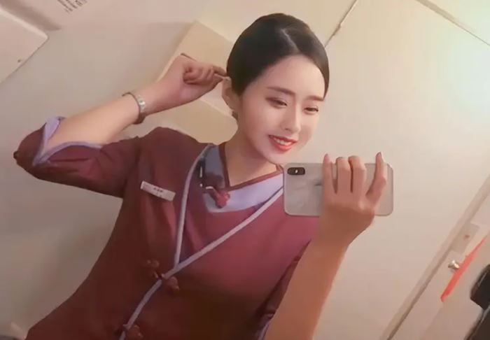 จากนางฟ้า มาเป็นคนเลี้ยงหมู จากนางฟ้า มาเป็นคนเลี้ยงหมู