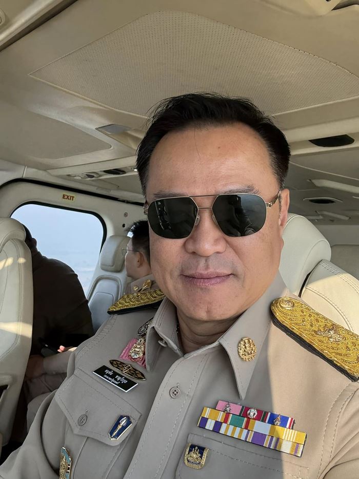 อนุทิน แฉผู้นำจีนไม่ปลื้มเอ็นเตอร์เทนเมนต์คอมเพล็กซ์ อนุทิน แฉผู้นำจีนไม่ปลื้มเอ็นเตอร์เทนเมนต์คอมเพล็กซ์