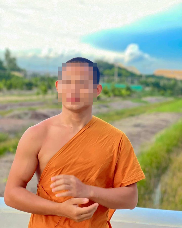 พระคลั่งเซ็กส์ ถ่ายคลิปสยิว-ช่วยตัวเอง แชตคุยเสว พระคลั่งเซ็กส์ ถ่ายคลิปสยิว-ช่วยตัวเอง แชตคุยเสว