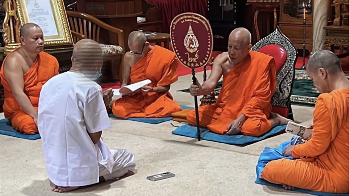 สึกเจ้าอาวาสวัดดังเชียงราย เซ่นคลิปฉันบวบ สึกเจ้าอาวาสวัดดังเชียงราย เซ่นคลิปฉันบวบ