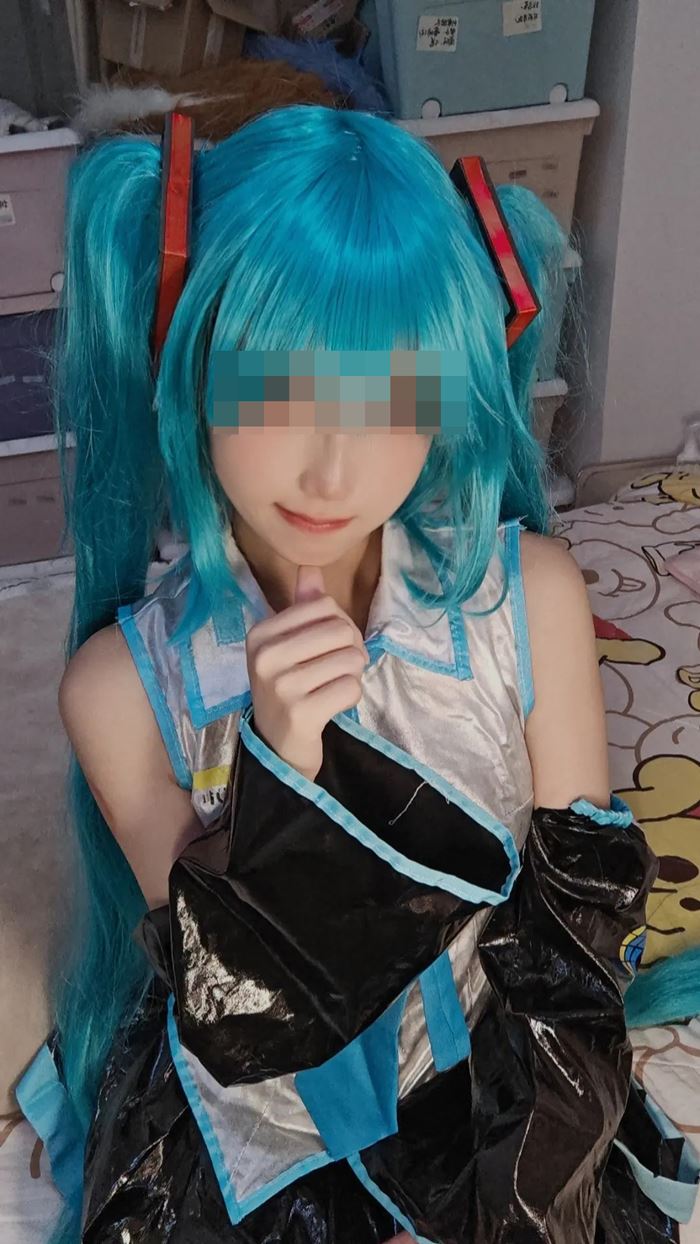 สาวคอสเพลย์ เสียชีวิต ก่อนหน้าไลฟ์เผย ไม่ได้กินมา 2 วัน สาวคอสเพลย์ เสียชีวิต ก่อนหน้าไลฟ์เผย ไม่ได้กินมา 2 วัน