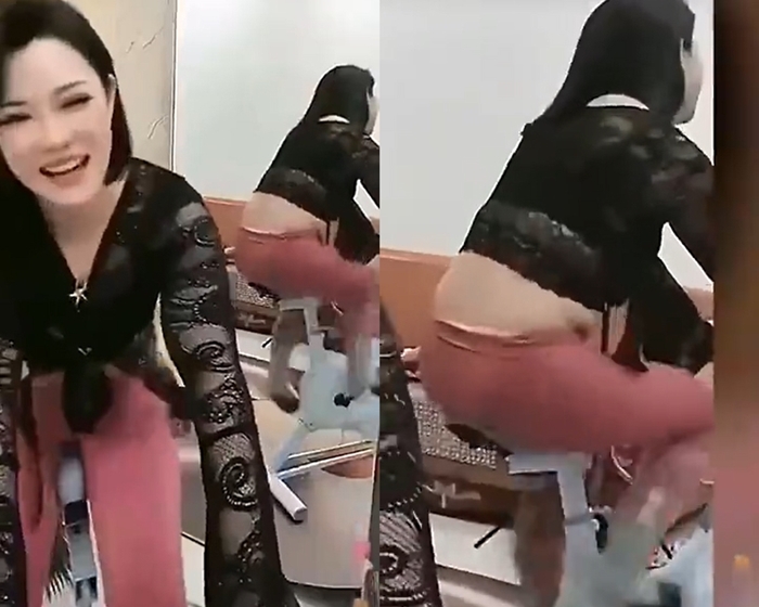 สาวไลฟ์โชว์ออกกำลังกาย กระจกวิเศษเผยความลับตะลึง สาวไลฟ์โชว์ออกกำลังกาย กระจกวิเศษเผยความลับตะลึง