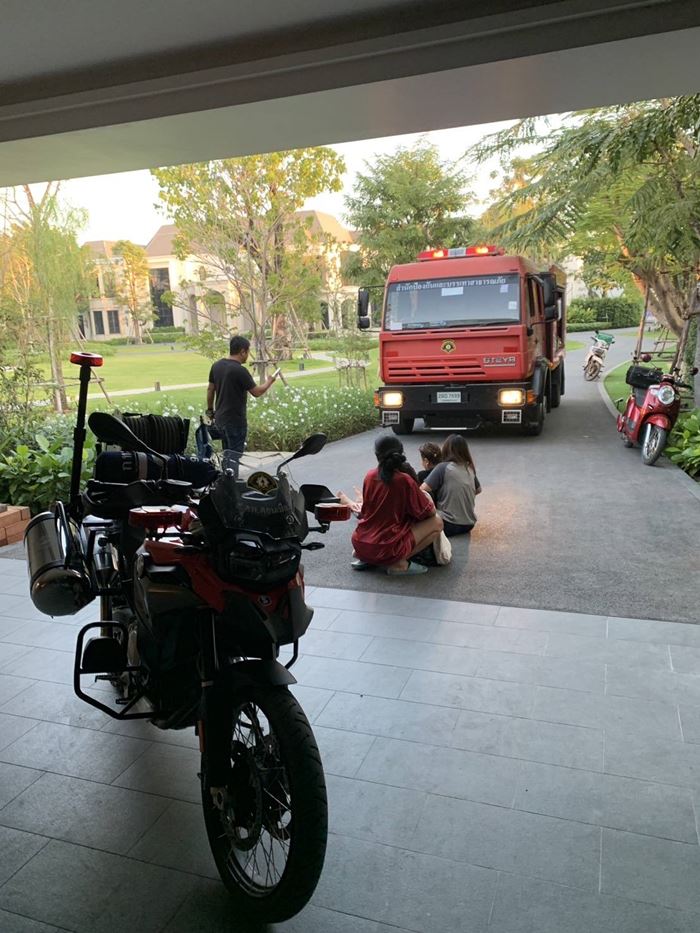 ไฟไหม้บ้าน นักธุรกิจพันล้าน ไฟไหม้บ้าน นักธุรกิจพันล้าน