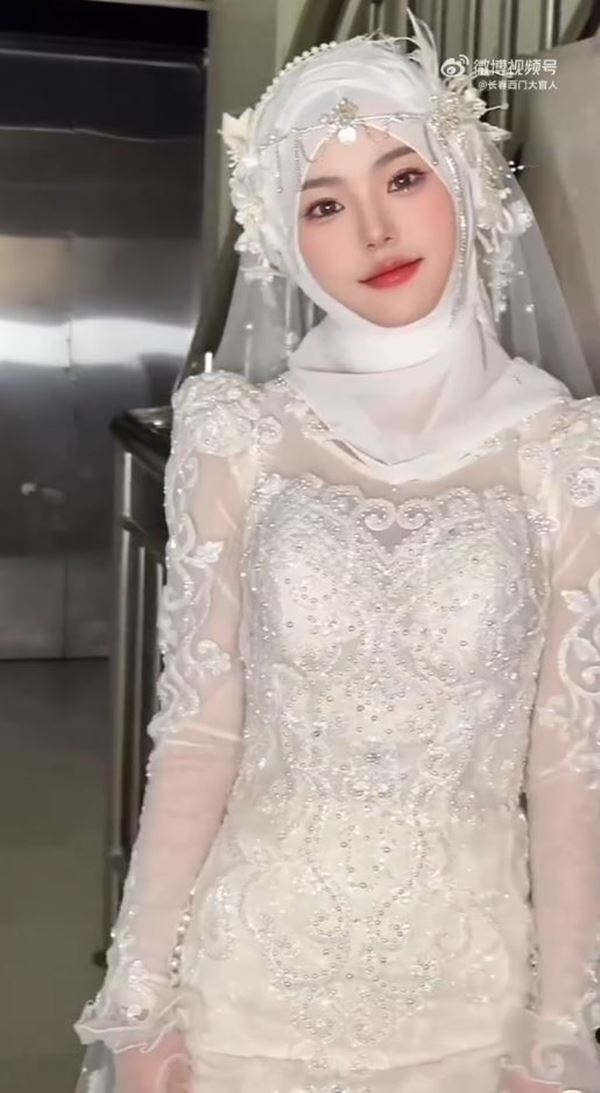 เจ้าสาวสวย ออร่านางฟ้า เป๊ะทุกมุมจนนึกว่า AI เจ้าสาวสวย ออร่านางฟ้า เป๊ะทุกมุมจนนึกว่า AI