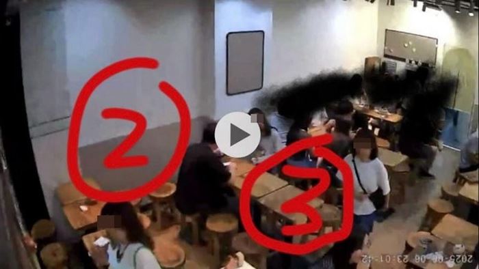 ร้านเปิดภาพลูกค้าหญิง 6 คน กินแล้วเดินออกทีละคน ร้านเปิดภาพลูกค้าหญิง 6 คน กินแล้วเดินออกทีละคน