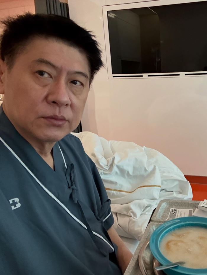 สรยุทธ สุทัศนะจินดา เผยภาพใน รพ. เผยสาเหตุแอดมิต สรยุทธ สุทัศนะจินดา เผยภาพใน รพ. เผยสาเหตุแอดมิต