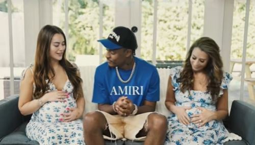 สาว OnlyFans ตั้งท้องพร้อมแม่ แถมพ่อของลูกคือคนเดียวกัน สาว OnlyFans ตั้งท้องพร้อมแม่ แถมพ่อของลูกคือคนเดียวกัน