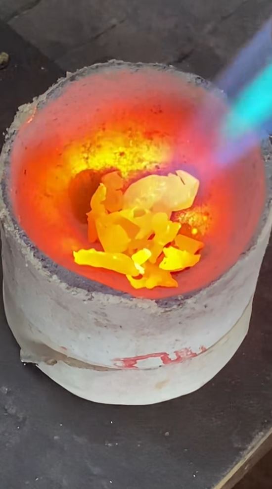 ทองจากศพ ทองจากศพ