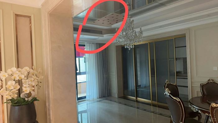 ญาติพาลูกมาบ้าน เด็กเห็นลาบูบู้ แล้วอยากได้ อาละวาดพัง ญาติพาลูกมาบ้าน เด็กเห็นลาบูบู้ แล้วอยากได้ อาละวาดพัง