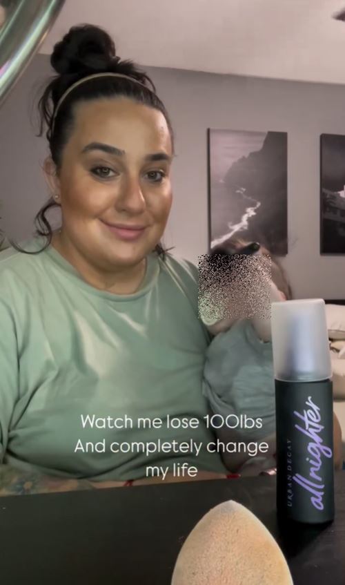 แม่ยังสาว พลิกร่างใหม่หลังลดน้ำหนัก 54 กก. ใน 2 ปี แม่ยังสาว พลิกร่างใหม่หลังลดน้ำหนัก 54 กก. ใน 2 ปี