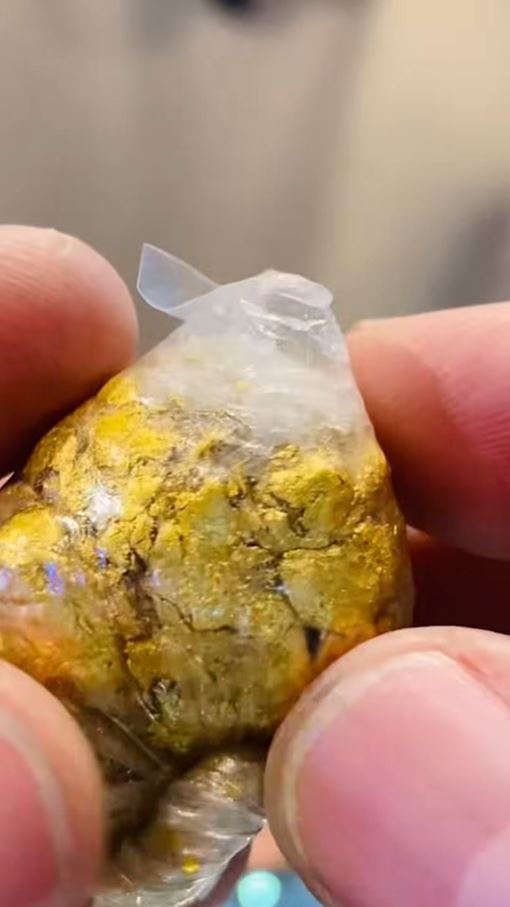 ทองมาสก์หน้า ทองมาสก์หน้า