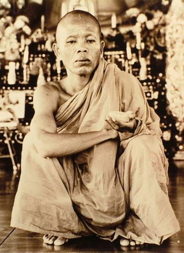 ประวัติหลวงพ่อคูณ ปริสุทโธ วัดบ้านไร่ พระเกจิชื่อดังแห่งภาคอีสาน ประวัติหลวงพ่อคูณ ปริสุทโธ วัดบ้านไร่ พระเกจิชื่อดังแห่งภาคอีสาน