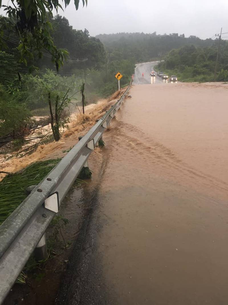 พายุซินลากู พายุซินลากู