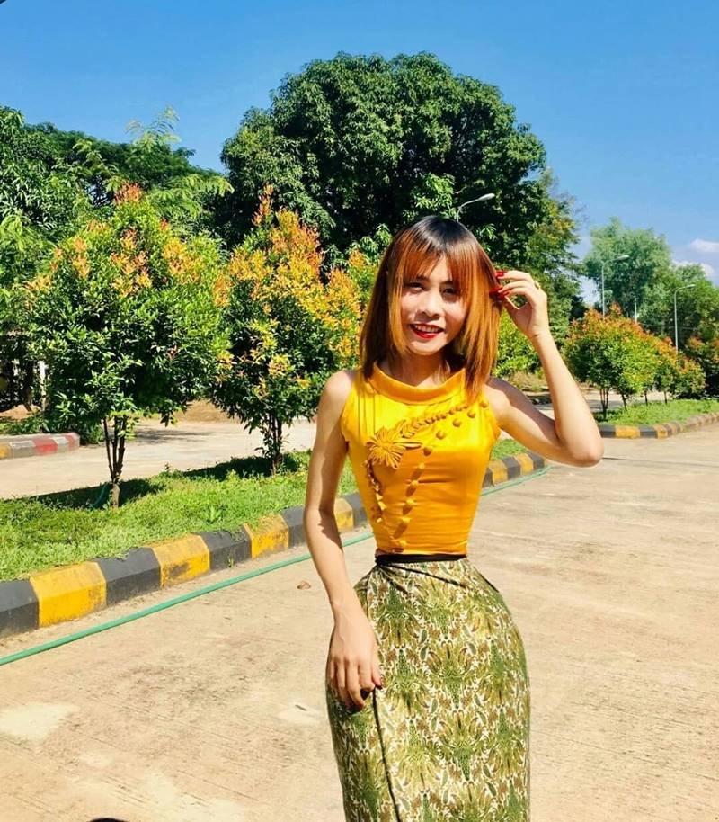 สาวเมียนมาเอวเล็ก สาวเมียนมาเอวเล็ก