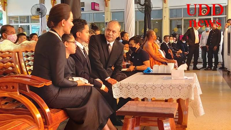 ณัฐวุฒิ ใสยเกื้อ ณัฐวุฒิ ใสยเกื้อ