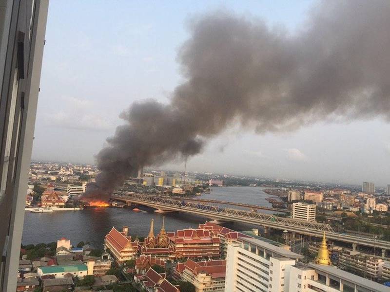 ไฟไหม้ สะพานพระราม 7 ไฟไหม้ สะพานพระราม 7