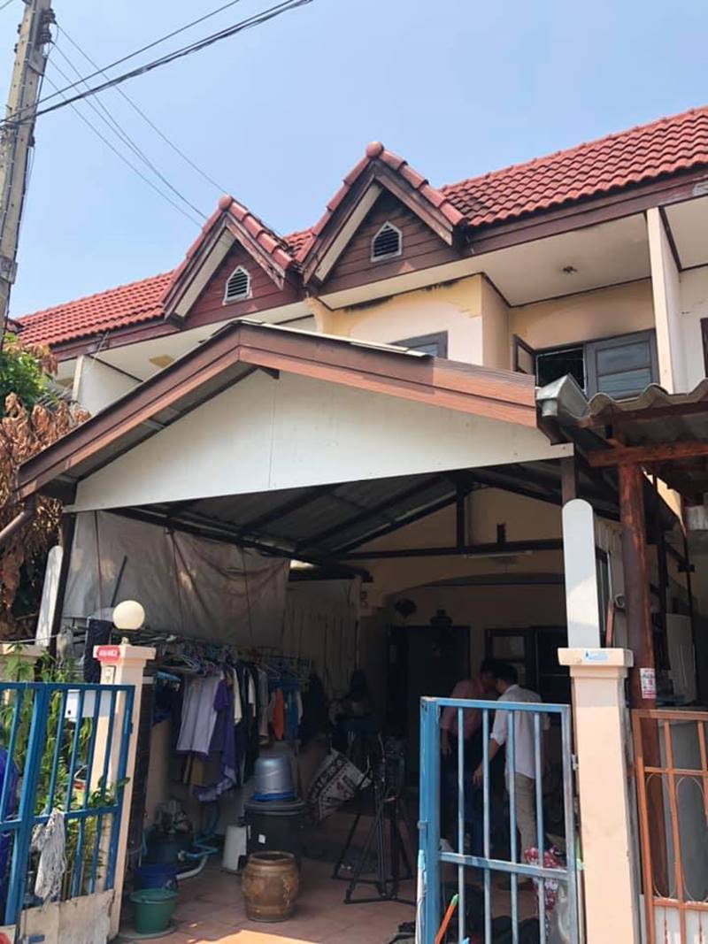 ไฟไหม้บ้านแท็กซี่ติดโควิด ไฟไหม้บ้านแท็กซี่ติดโควิด