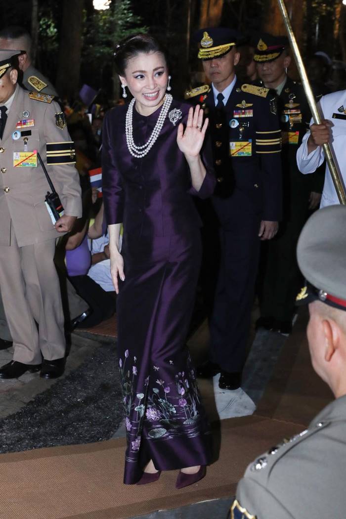 ในหลวงร.10 ในหลวงร.10